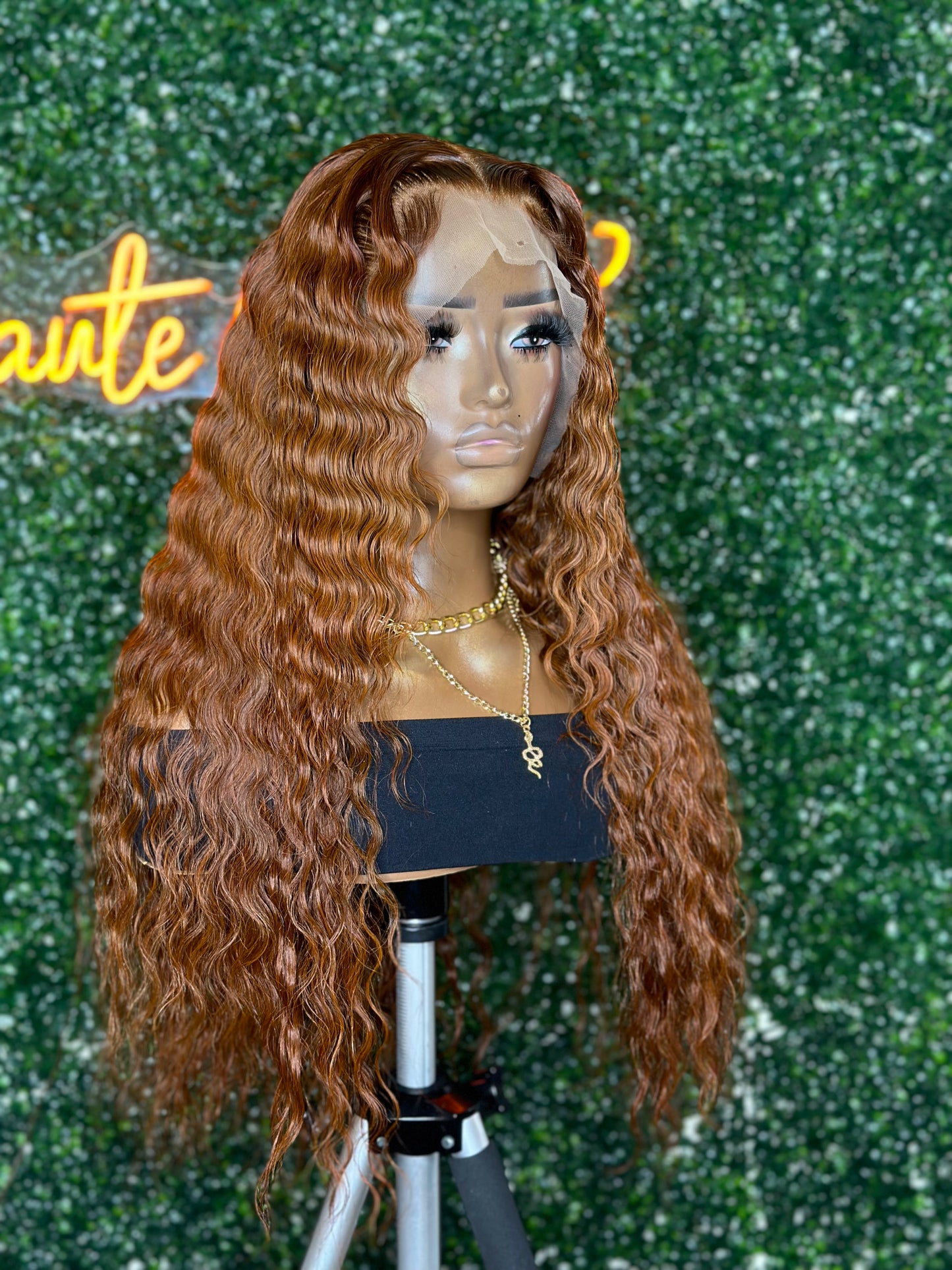 Cinnamon Frontal Wig 24’